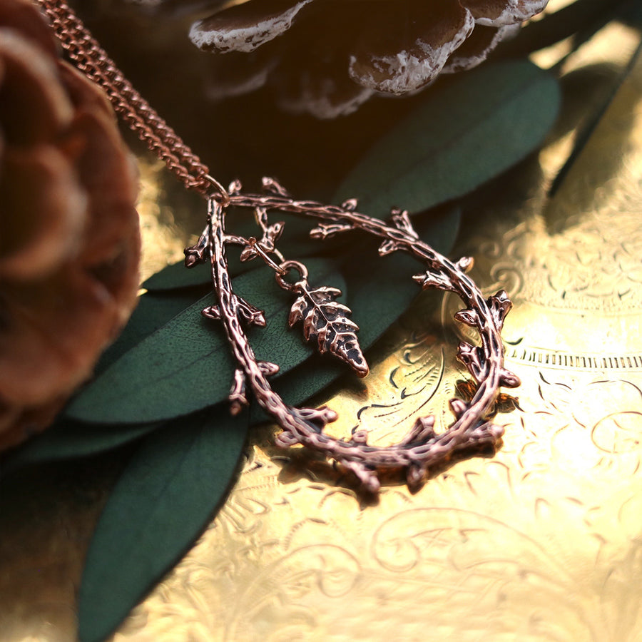 Fern Forest Thorn Wreath Necklace *Colour Select