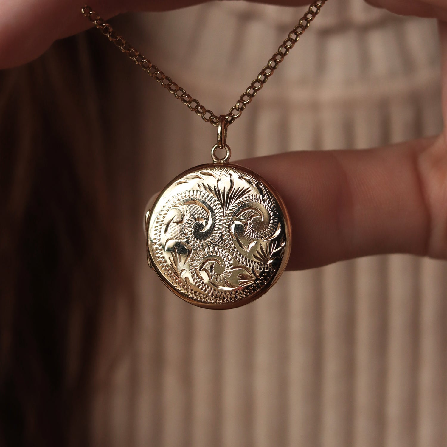 9ct Gold Filigree Locket Necklace – Shop Dixi - Main Image