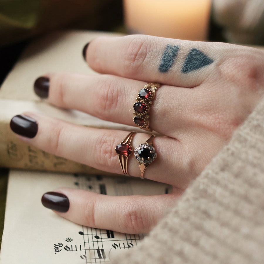 Antique | Phoebe Garnet Ring