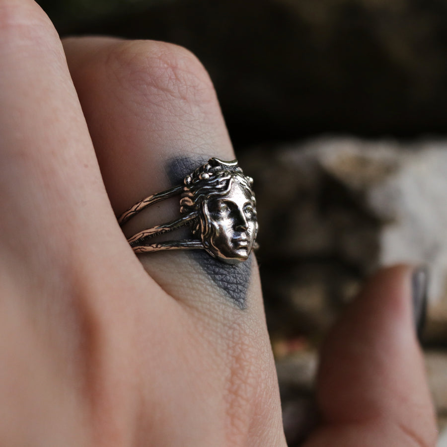Gothic Boho 925 Sterling Silver Moon Goddess Head Ring