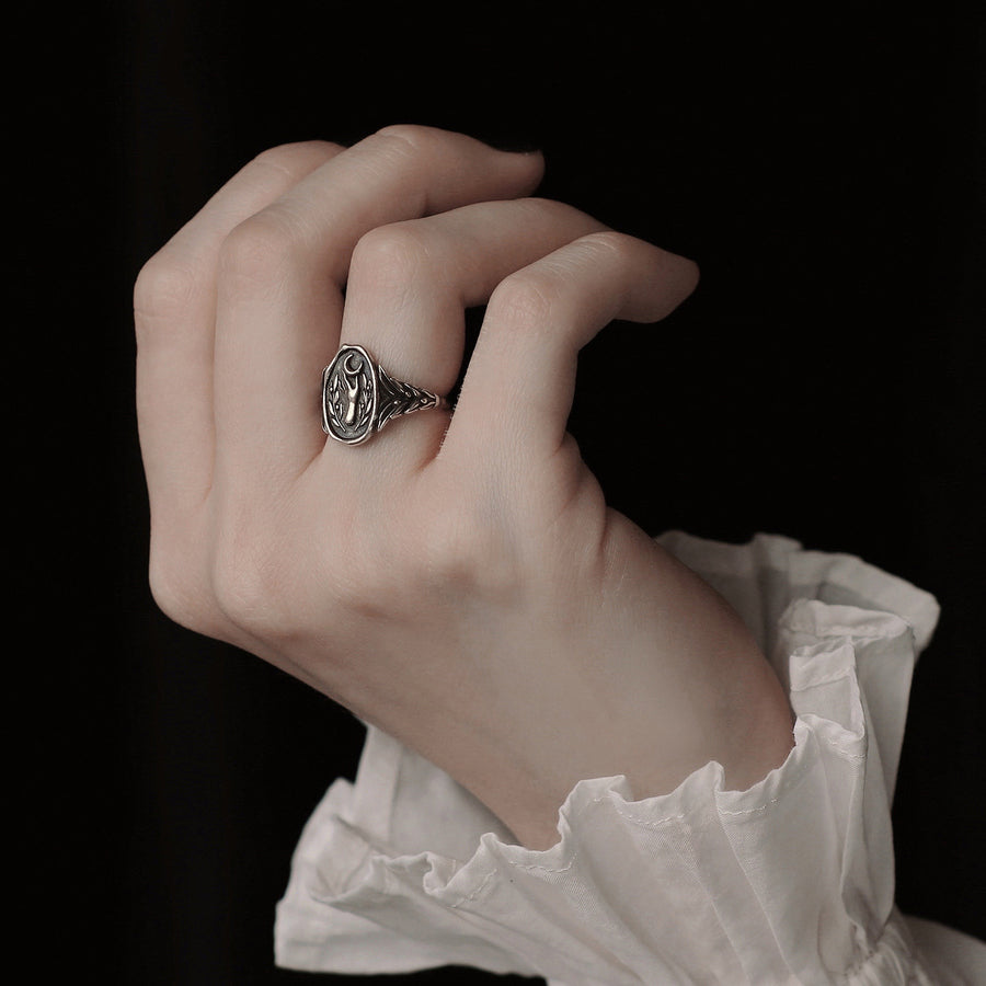 Dark Academia Victorian Aesthetic Wax Seal Selene Luna Ring