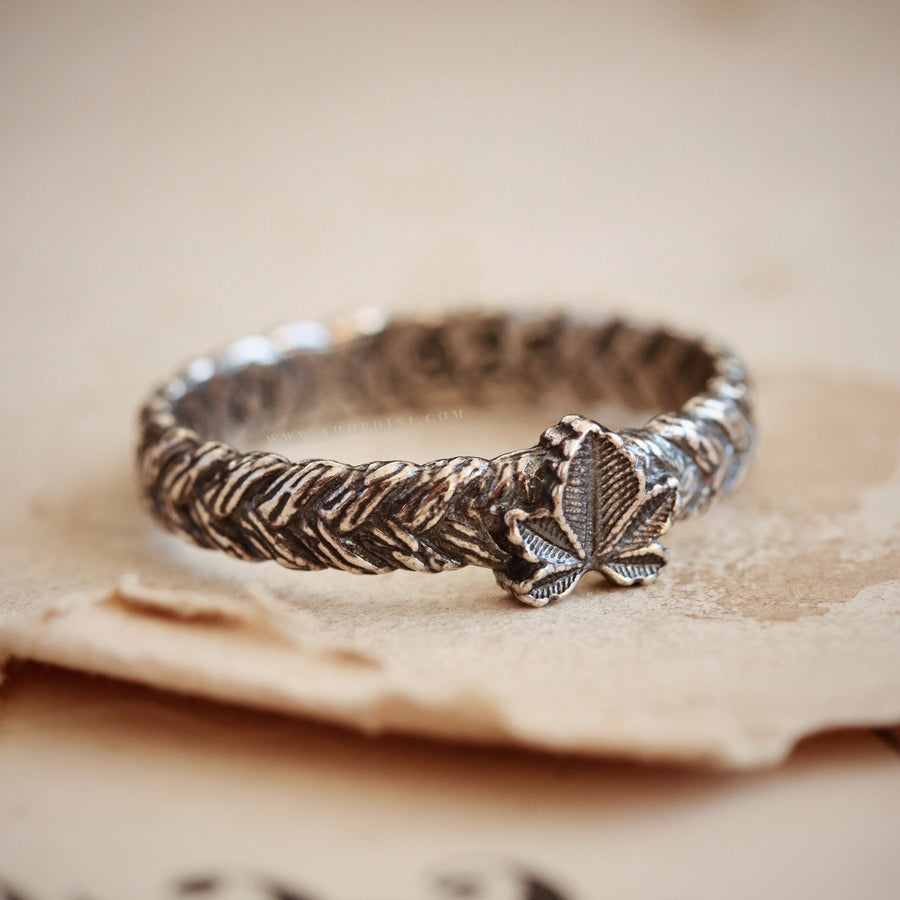 Ivy Leaf Nature Gothic Witch Braid Ring