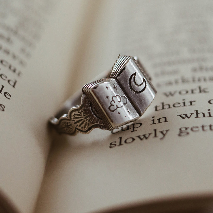 Shop Dixi Book Lovers Light Academia Book Witch Bookstagram Booktok Crescent Moon Silver Ring