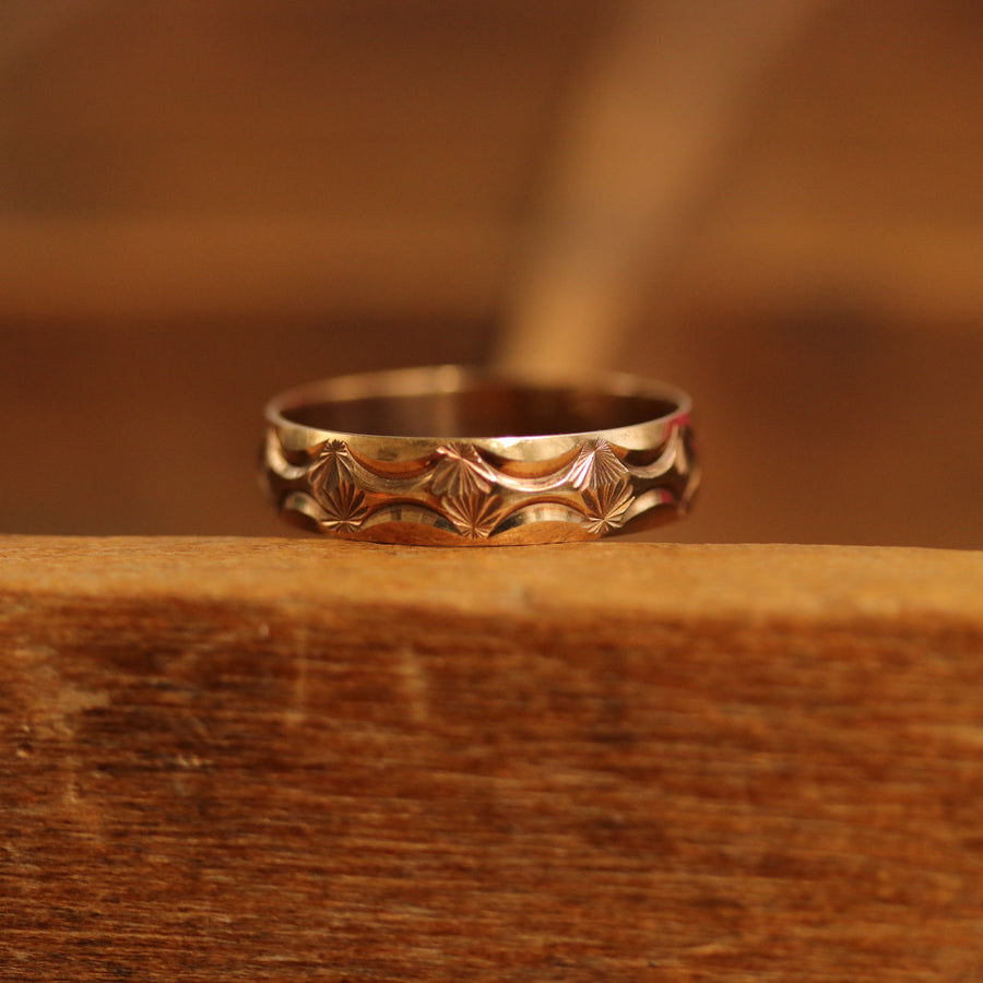 Vintage | Starshine Burst Band Ring