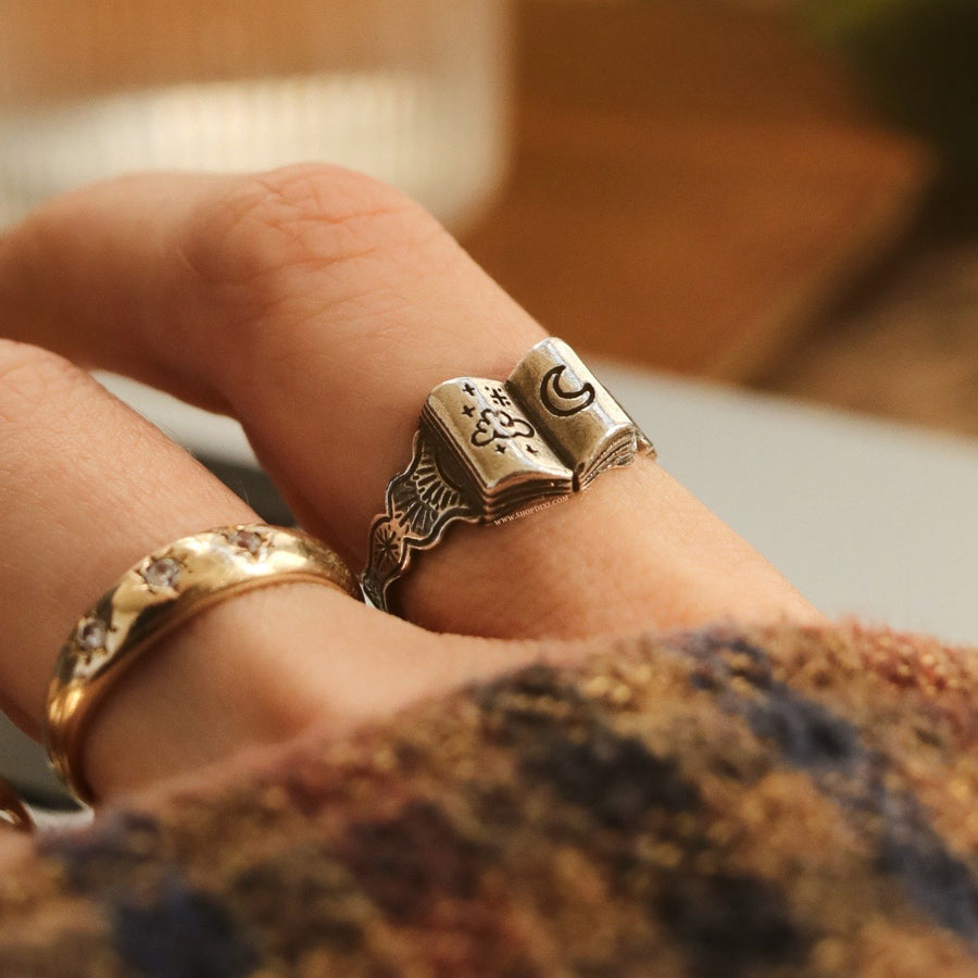 Shop Dixi Book Lovers Autumn Academia Book Witch Bookstagram Booktok Crescent Moon Silver Ring
