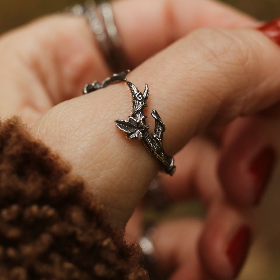 Sterling Silver Gothic Witchy Branch Antler Ivy Wrap Wishbone Stacking Ring