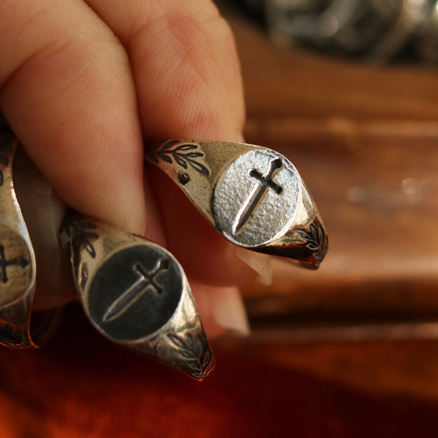 Imperfect | Tudor Sword Signet Ring