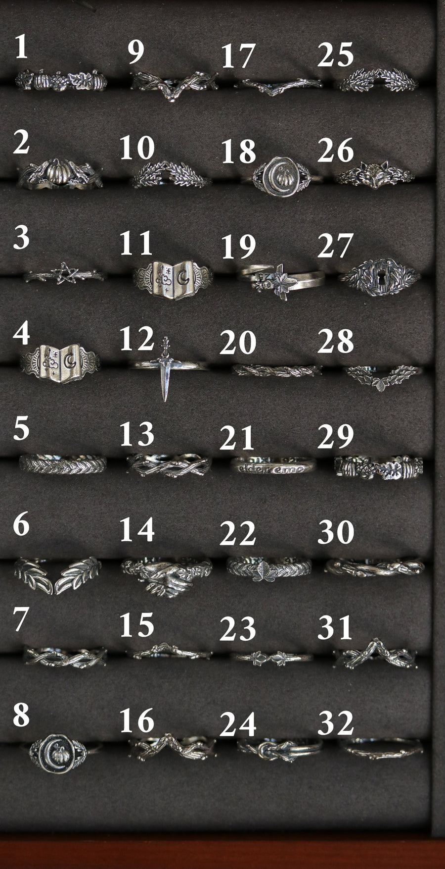 Black Friday Ring Tray - Size USA 10 | Ring Select