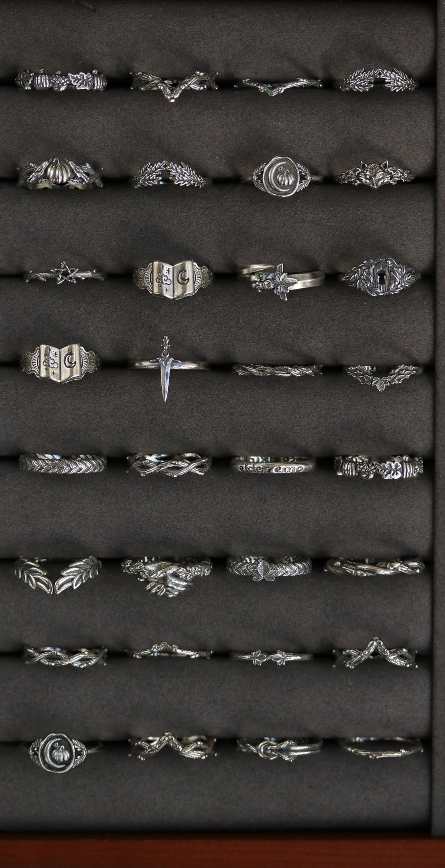 Black Friday Ring Tray - Size USA 10 | Ring Select