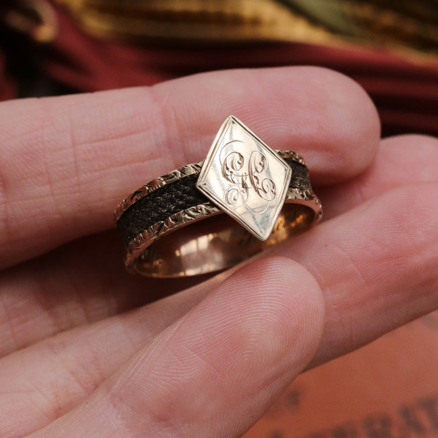 Antique | M.G Braided Mourning Ring