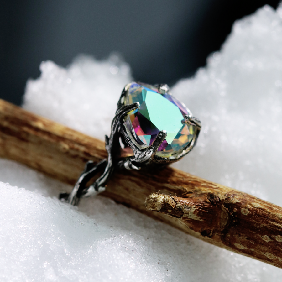 Witches Moonlight Crystal Thorn Ring