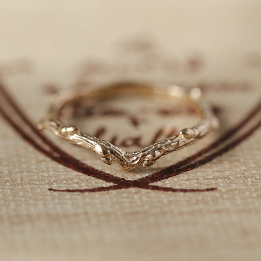 9ct Gold Unisex Thorn Branch Wishbone Ring by Dixi