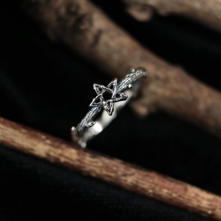Thorn Branch Witchy Wiccan Pentagram Ring by Shop Dixi