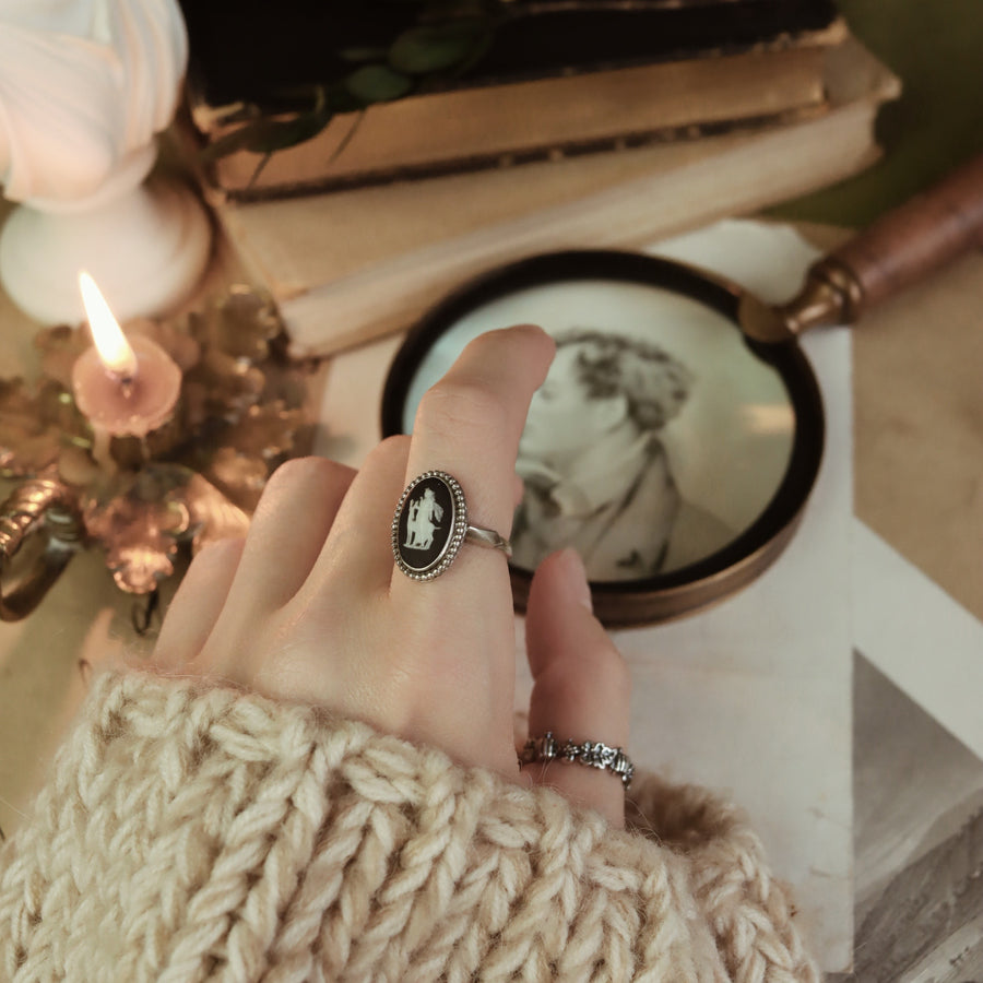 Vintage | 	Diana and Stag Black Wedgwood Cameo Ring