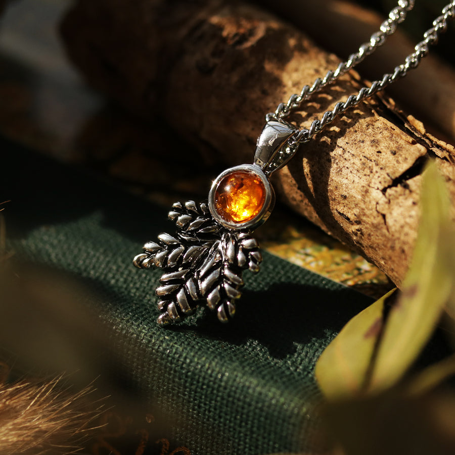 Nature Witch Gothic Autumn Aesthetic Silver Amber Leaf Necklace